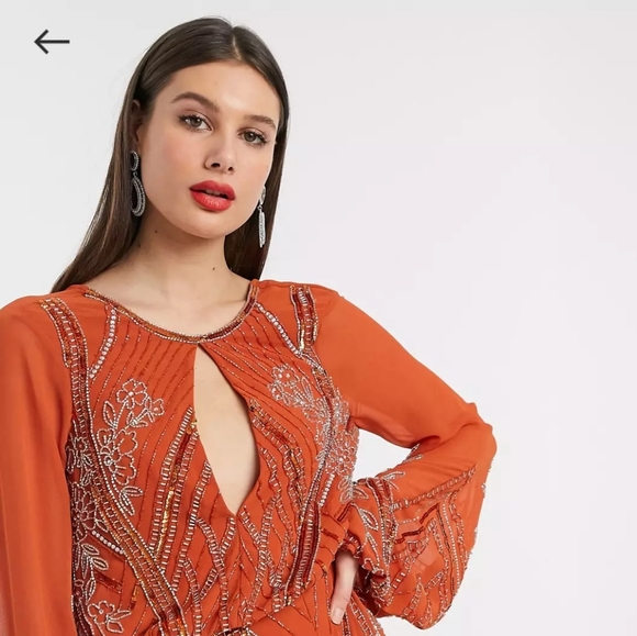 Dress used only once time. - Picture 2 of 6